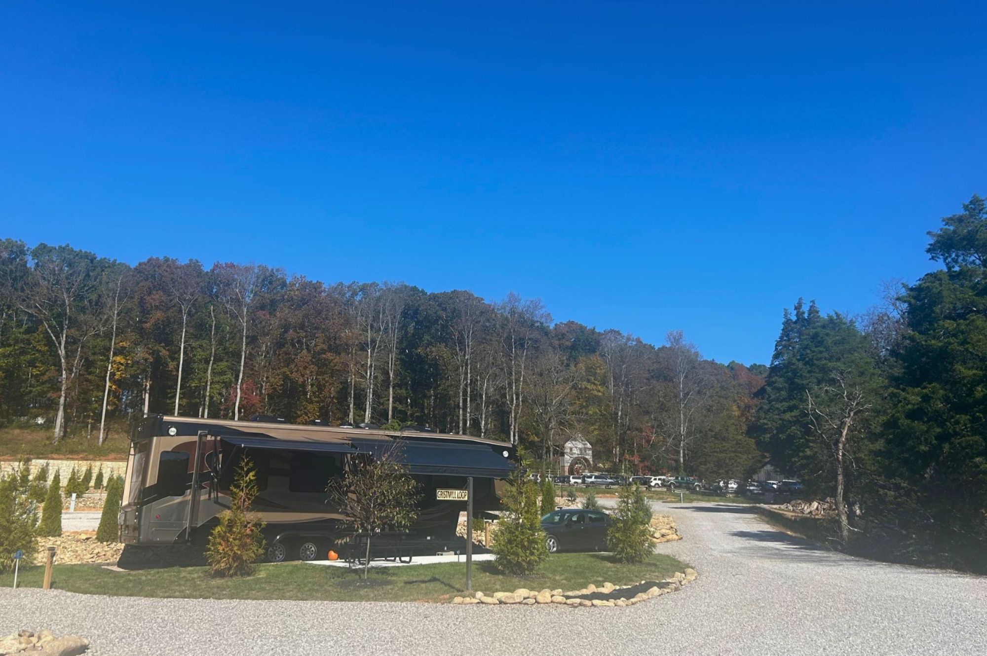 Full Hookup RV Camping Norris Knoxville Tennessee at Appalachia Ridge